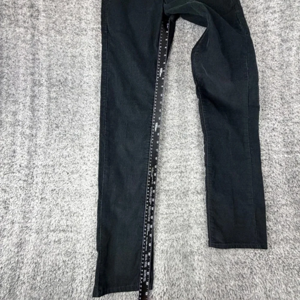 Levi's 511 Men's W30 L32 Skinny Corduroy Pants Black Cord Trousers Casual Modern